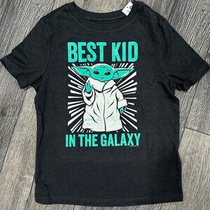 ,NWT Old Navy Dark Grey Baby Yoda 'Best Kid in the Galaxy' Star Wars T-Shirt, 5T
